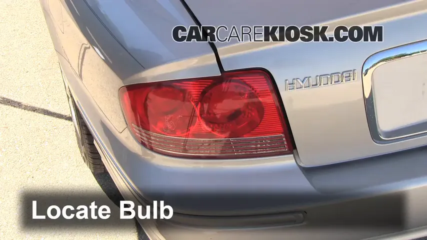 2004 Hyundai Sonata 2.4L 4 Cyl. Lights